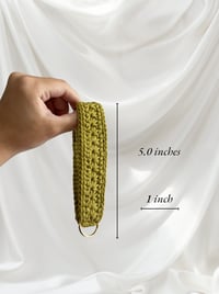 Image 5 of Daisy Chain Wristlet 