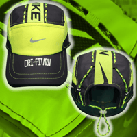 Image 1 of NIKE 'FLURO' 5 Panel hat (3/3)