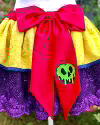 Image 2 of Snow White/Evil Queen Mashup!