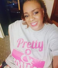 PRETTY & THICK CLEARANCE TSHIRTS