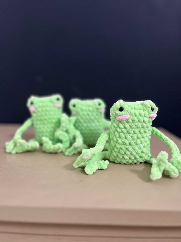 Image of Mint Frog Brothers 