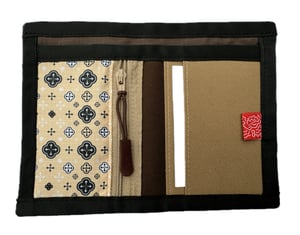 Image of Knatchbull 'QB' wallet