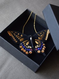 Image 3 of "Le Machaon" - Necklace
