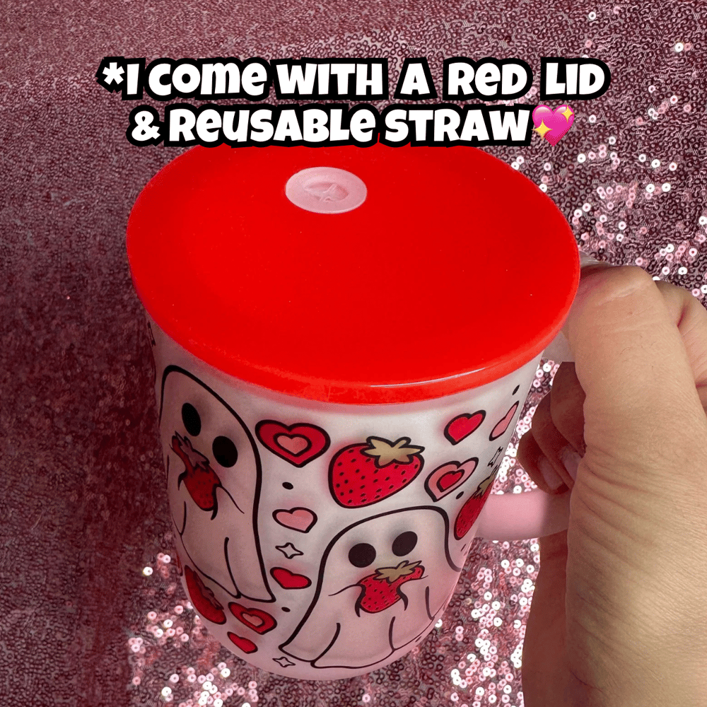 Image of Strawberry Ghosts 17oz Glass Mug👻🍓