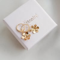 Image 1 of Petites Boucles d'Oreilles BETTY Or/Argent