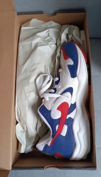 Image 4 of NIKE AIR WINDRUNNER SIZE 9US 42.5EUR 