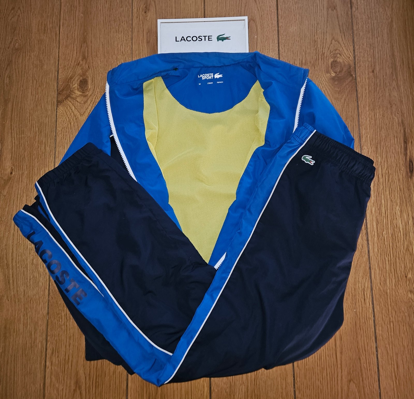 Lacoste Tracksuit Size 16 Grade A G1 Threads