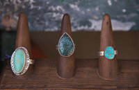 Image 4 of Sierra Bella turquoise ring No. 002 (size 8.25)