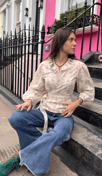 Image 3 of Blusa floral (Bajo pedido)