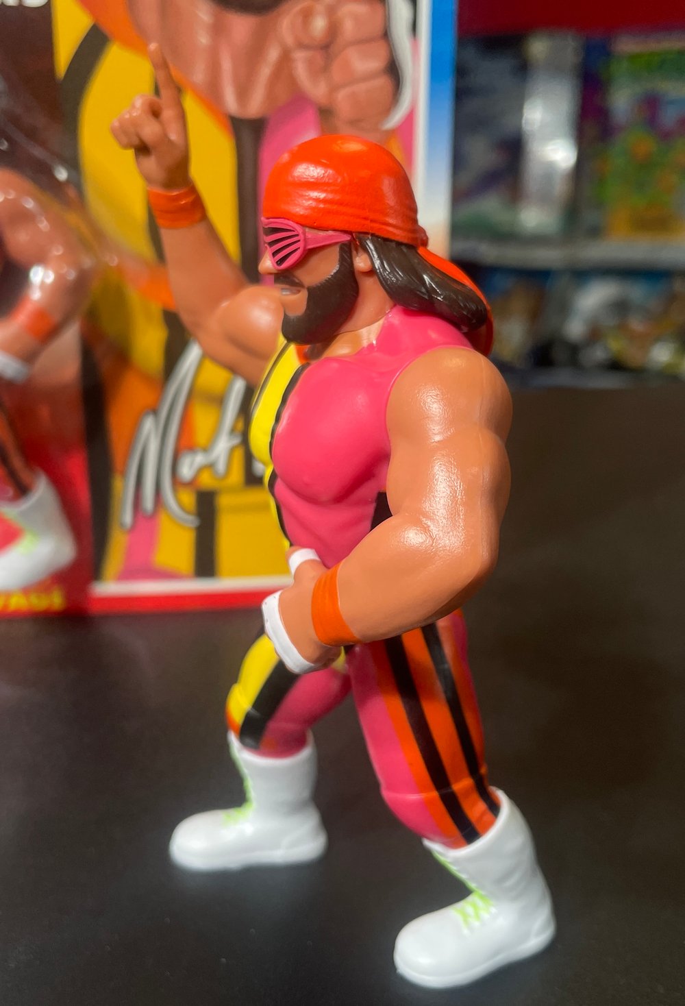 AVAILABLE 9/30: MACHO MAN RANDY SAVAGE WRESTLE-SOMETHING WRESTLERS SERIES 2 FIGURE (TOY COLORS)