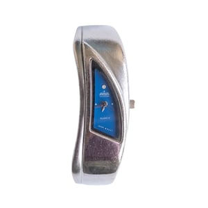 90s aviva silver cuff