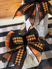 Image 5 of Rustic White Crackle Wood Pumpkin Trio/Orange Buffalo Check Bow