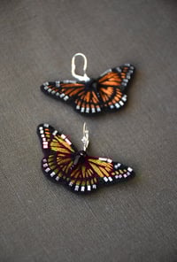 Image 1 of "Le Monarque" - Earrings (orange)