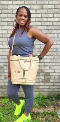 Image 10 of Bucket Bags 5 colors