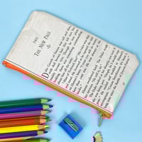 Image 2 of Tamora Pierce, Song of the Lioness Quartet: Alanna, The First Adventure Book Page Pencil Case (small