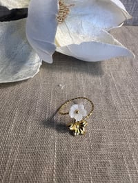 Image 1 of Stainless Steel White and Gold Flower Adjustable Ring Gold