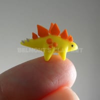 Image 2 of Yellow mini Stegosaurus 2.0