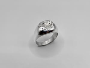 slim signet ring