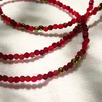 Image 2 of Collier rouge