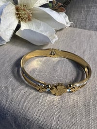 Image 1 of Stainless Steel Flower and Stones Bracelet Gold