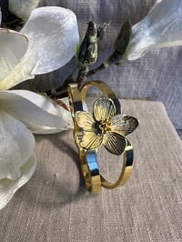 Image 2 of Stainless Steel Big Flower Bracelet Gold