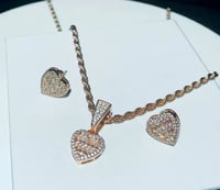 Image 1 of Heart chain set 