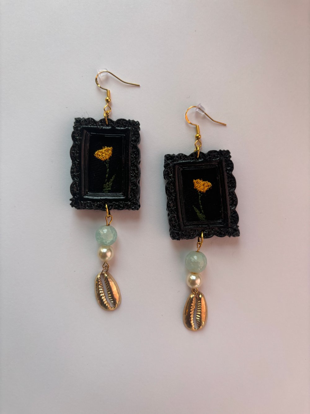 Image of Sky Blue Conches