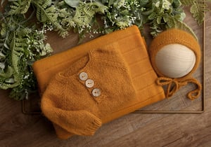 Image of Footed Romper and Bonnet Set - MUSTARD
