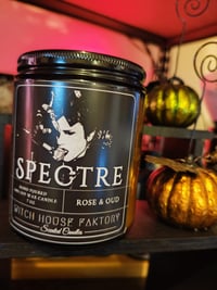 Spectre/ Rose and oud scented candle
