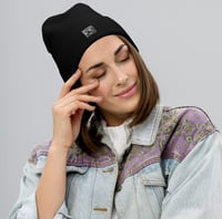 Image 3 of Bonnet tricoté Z