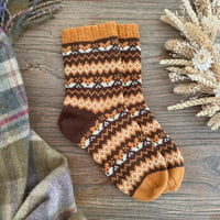 Image 1 of Patron Chaussettes Fox in the fall