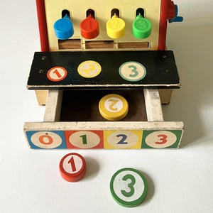 Image of Caisse enregistreuse Fisher Price années 60