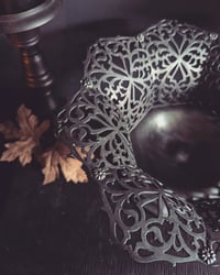 Image 5 of Filigree stand 