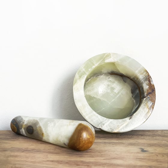 Image of Cocina Green Onyx Mortar and Pestle Set