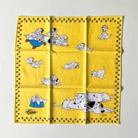 Image 1 of Mouchoir jaune dalmatiens Disney stock neuf années 90
