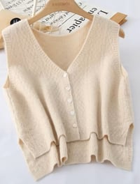 Image 8 of Autumn V-Neck Wide-Shoulder Sleeveless Knitted Wool Coat