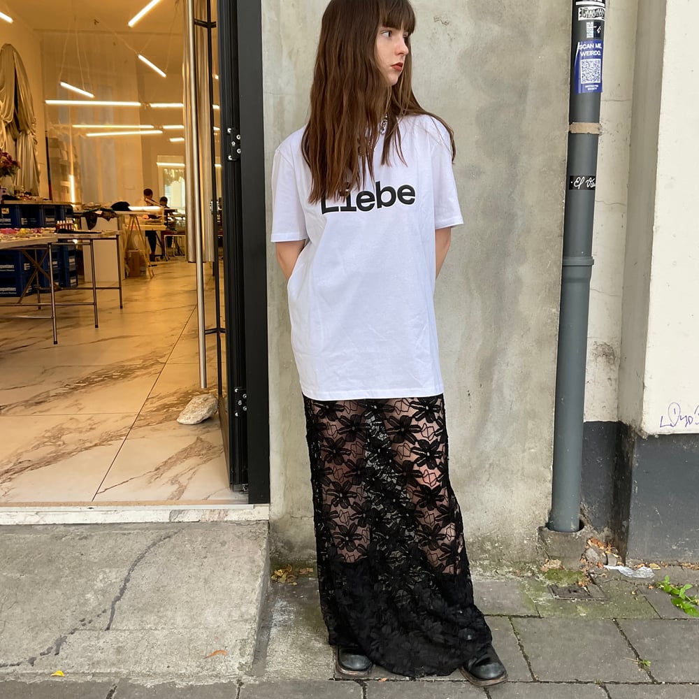 Liebe tshirt black and white 