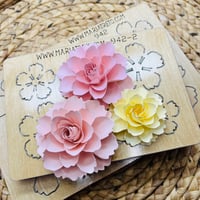 Image 2 of Anabella Flower Die-Cut 942
