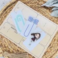 Image 2 of Clips & ReeL Badge Card Maker DIE1162