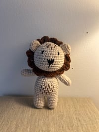 Image 1 of Small Amigurumis Beige Lion