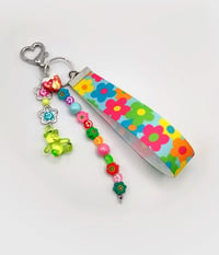 Image 2 of Colorful Smiley Flower Decora Keychain