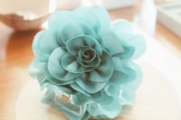 Image 2 of Gancho Flor 