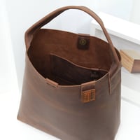 Image 5 of Midi Bucket in vintage brown