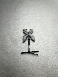 Image 4 of X Clip