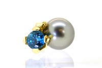 Image 2 of Blue zircon and tahitian pearl pendant in 18ct yellow gold