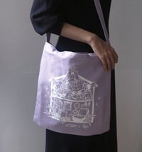 Image 1 of Itsy-Bitsy Laji: Canvas Tote Bag (3 colors)