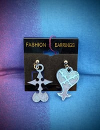 Heartless-Nobody Resin Earring Set