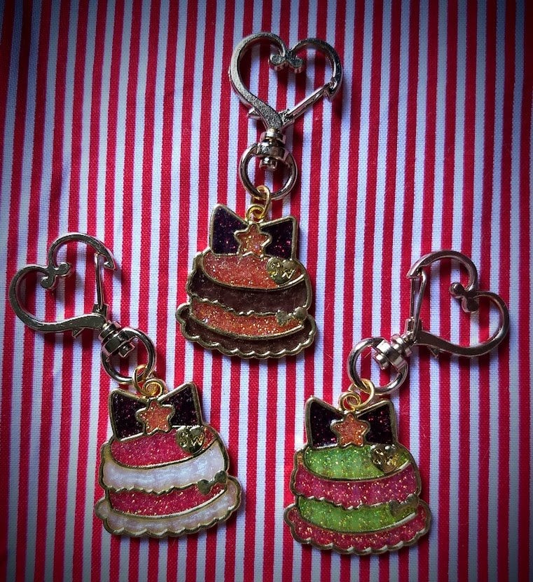 Image of Ribbon Cake Resin Keychain
