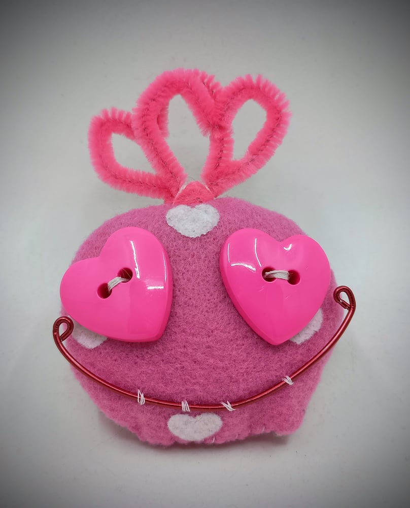 Image of Pink-White Heart Omni Doll Brooch