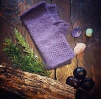 Image 1 of Purple hand knit Alpaca and Sheep blend wool ladies gloves 